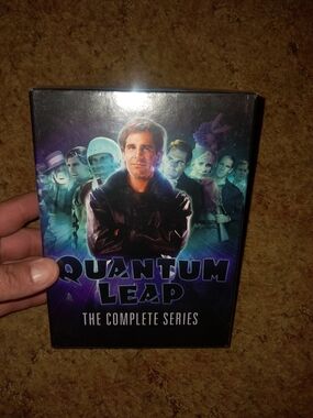 Quantum Leap: The Complete Series - Black & Purple Collector's Edition